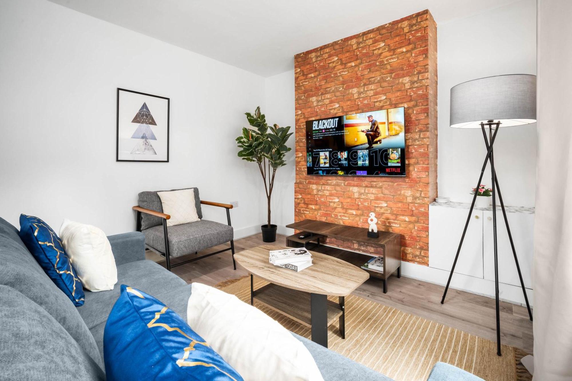 Three Bedroom House - Parking & Garden - Netflix - Wifi - Great Location - 215R Birmingham Exteriér fotografie