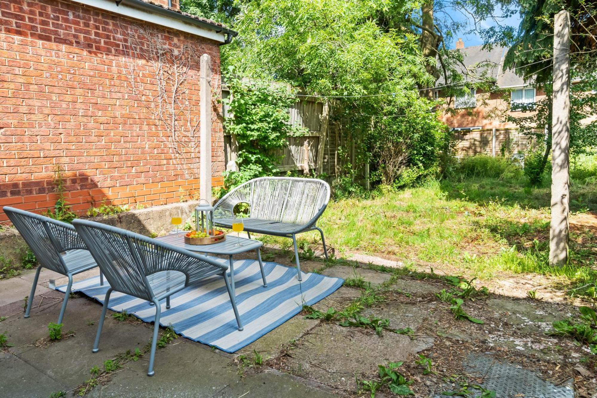 Three Bedroom House - Parking & Garden - Netflix - Wifi - Great Location - 215R Birmingham Exteriér fotografie